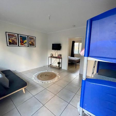 Freedom Backpackers Hostel Rainbow Beach Exterior foto